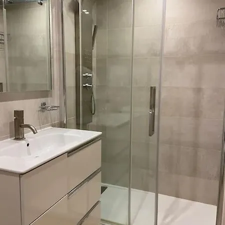 Modernes Mit Traumhaftem Blick Vistamar3 Apartment